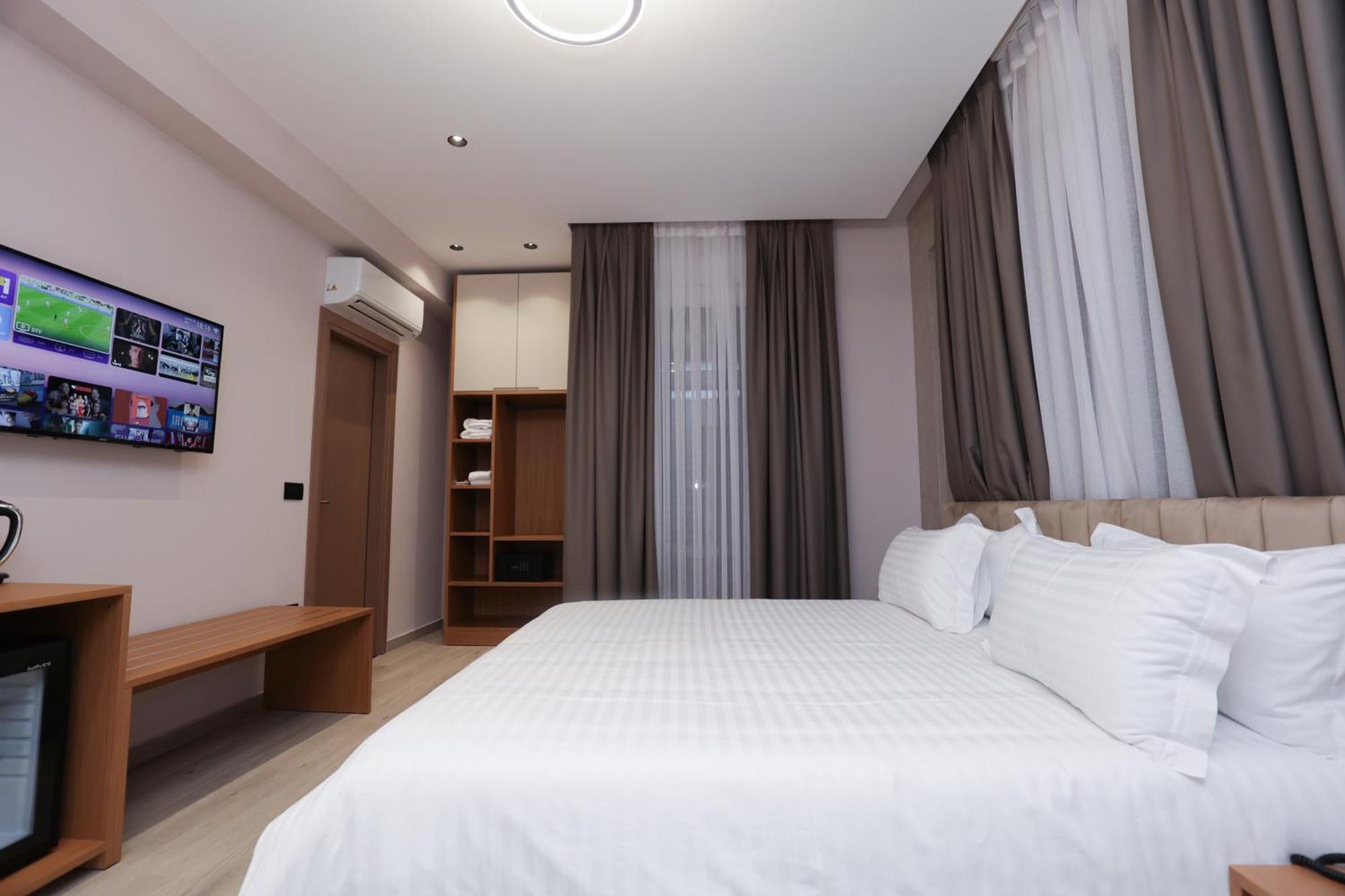 Residence Inn Hotel Tirana Exteriér fotografie