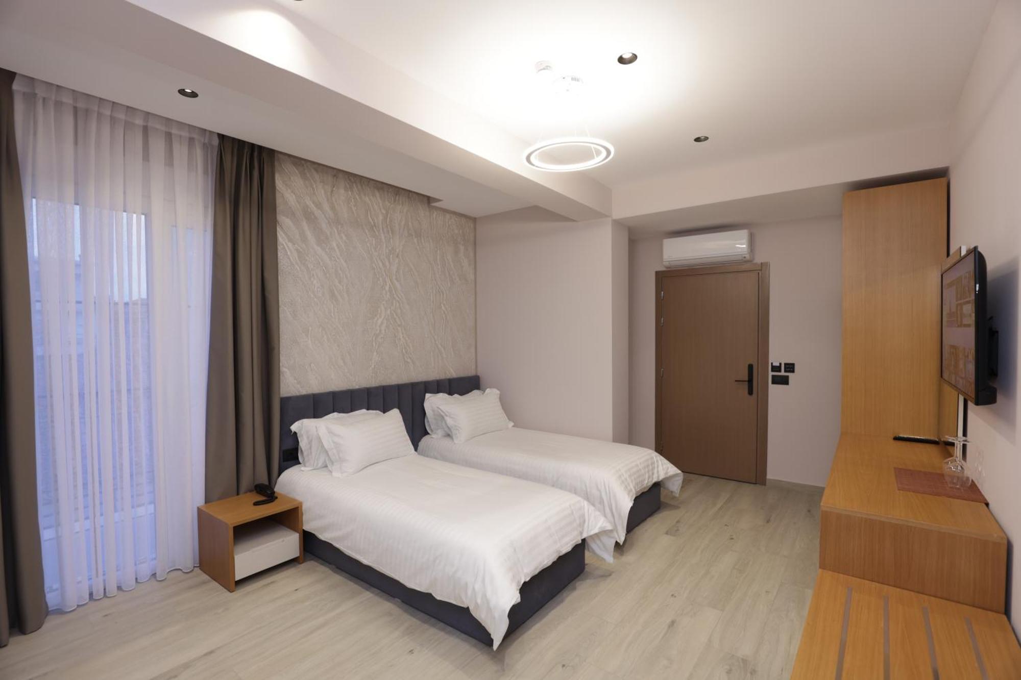 Residence Inn Hotel Tirana Exteriér fotografie