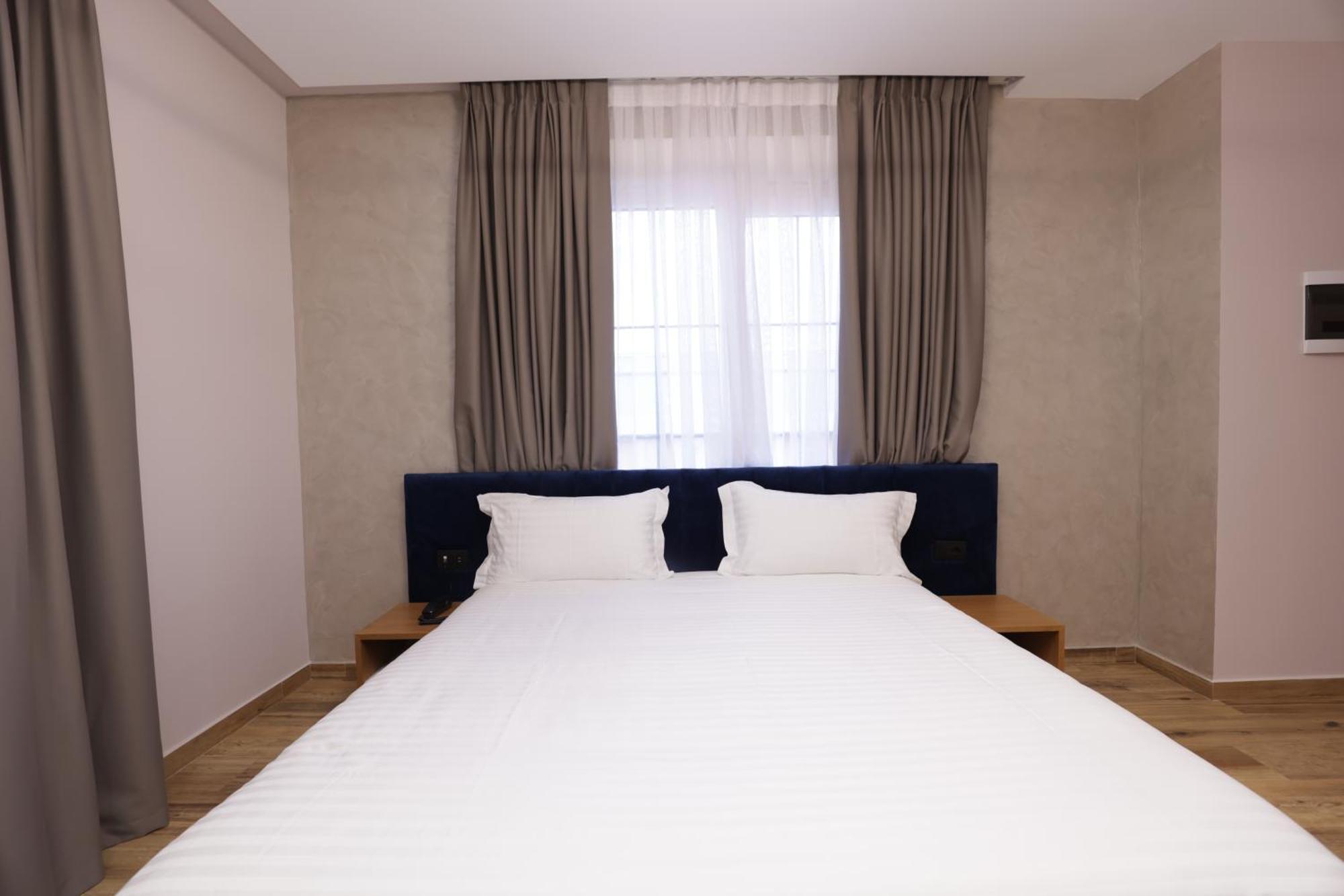 Residence Inn Hotel Tirana Exteriér fotografie